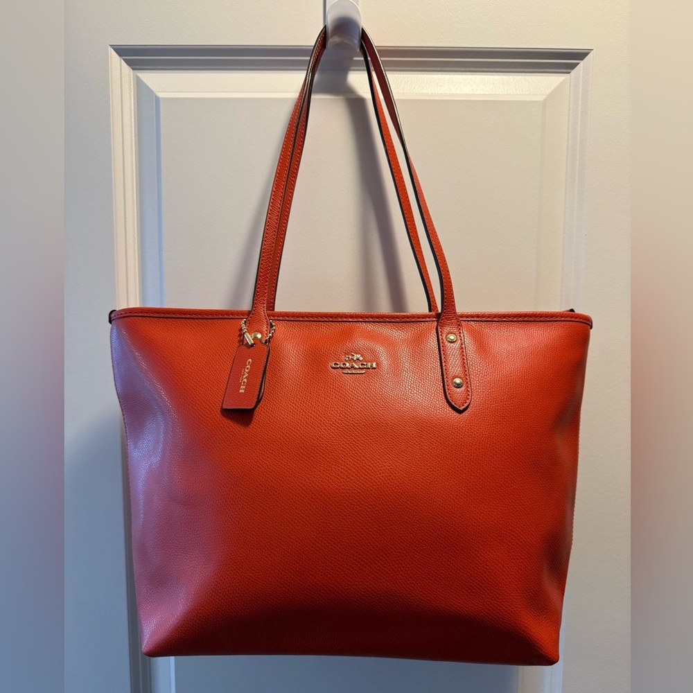 Coach City Zip Tote - Red Leather